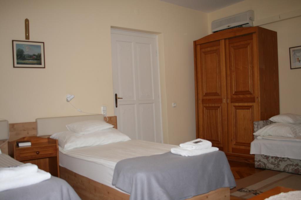 Hotel Szent Gyoergy Fogado Pětikostelí Pokoj fotografie